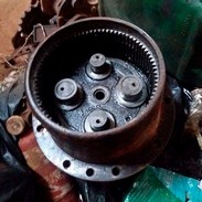 Empresa de manutenção de motor de tração