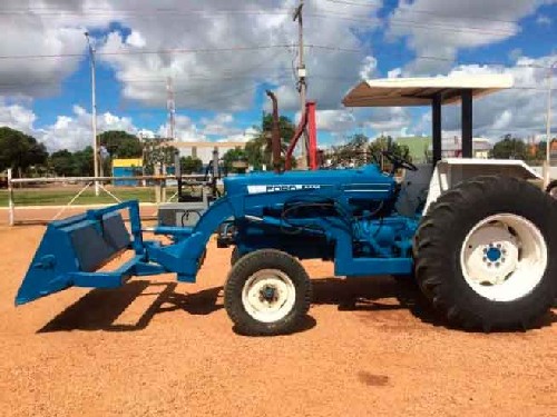 Manutenção de tratores agrícolas